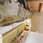 La Chouette - Ancienne Grange Entierement Renovee 4 Personnes Nyaraló *