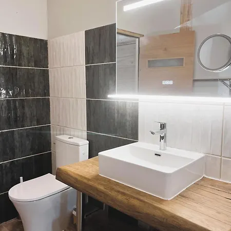 度假居 La Chouette - Ancienne Grange Entierement Renovee 4 Personnes Bedenac